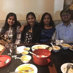 Meet your Posher, Bobbie