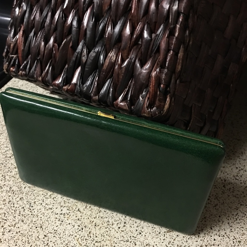 Avatar Leather Full Frame Clutch