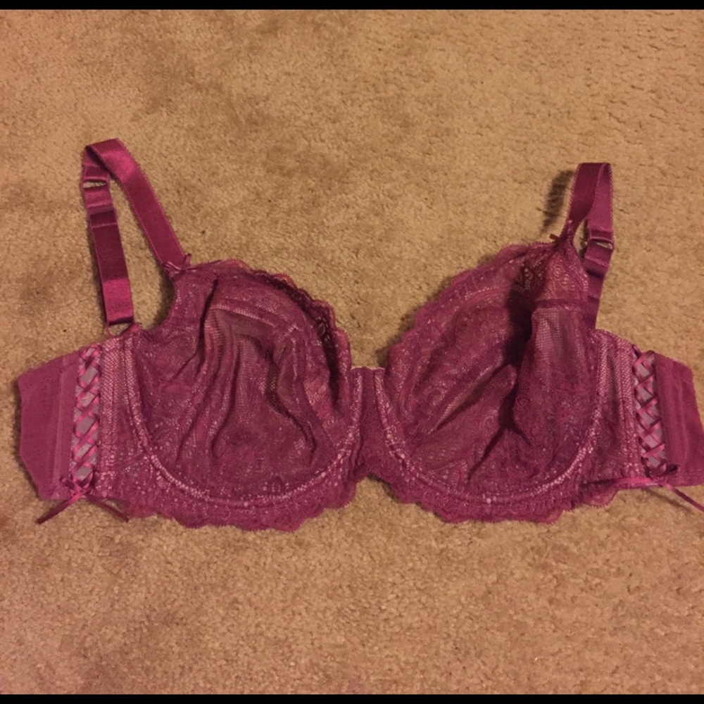 Adore Me Bra - size 38DDD