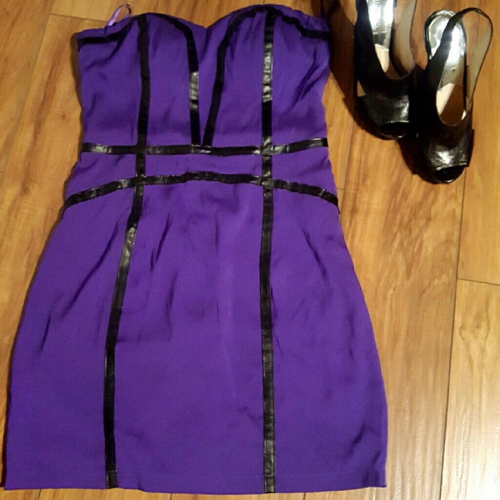 BEBE DRESS