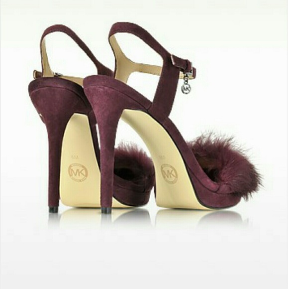 Michael Kors Fur Sandals - Picture 2 of 4