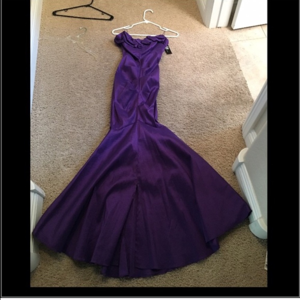 Purple strapless mermaid prom dress height 53" never worn