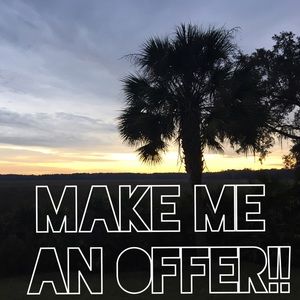 ✨accepting all reasonable offers!!✨