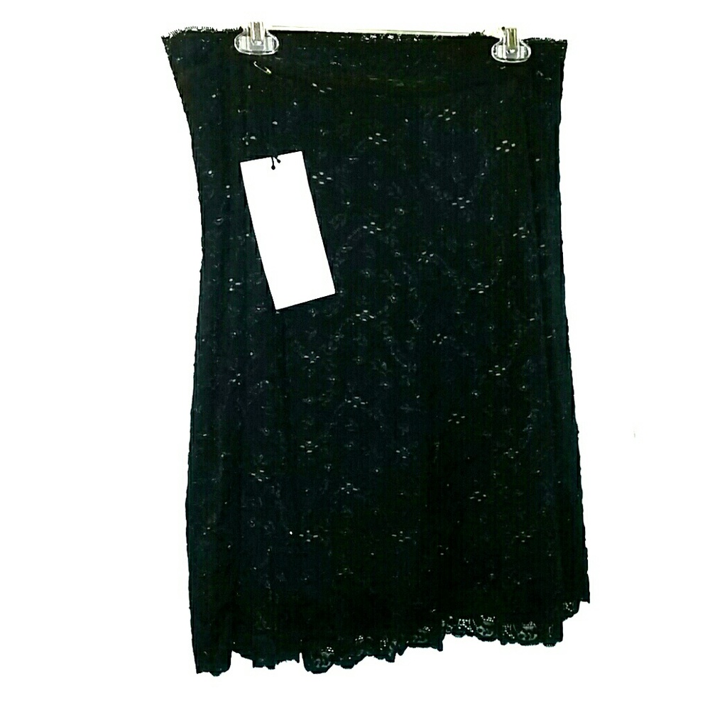 Cabi A line skirt, Size L