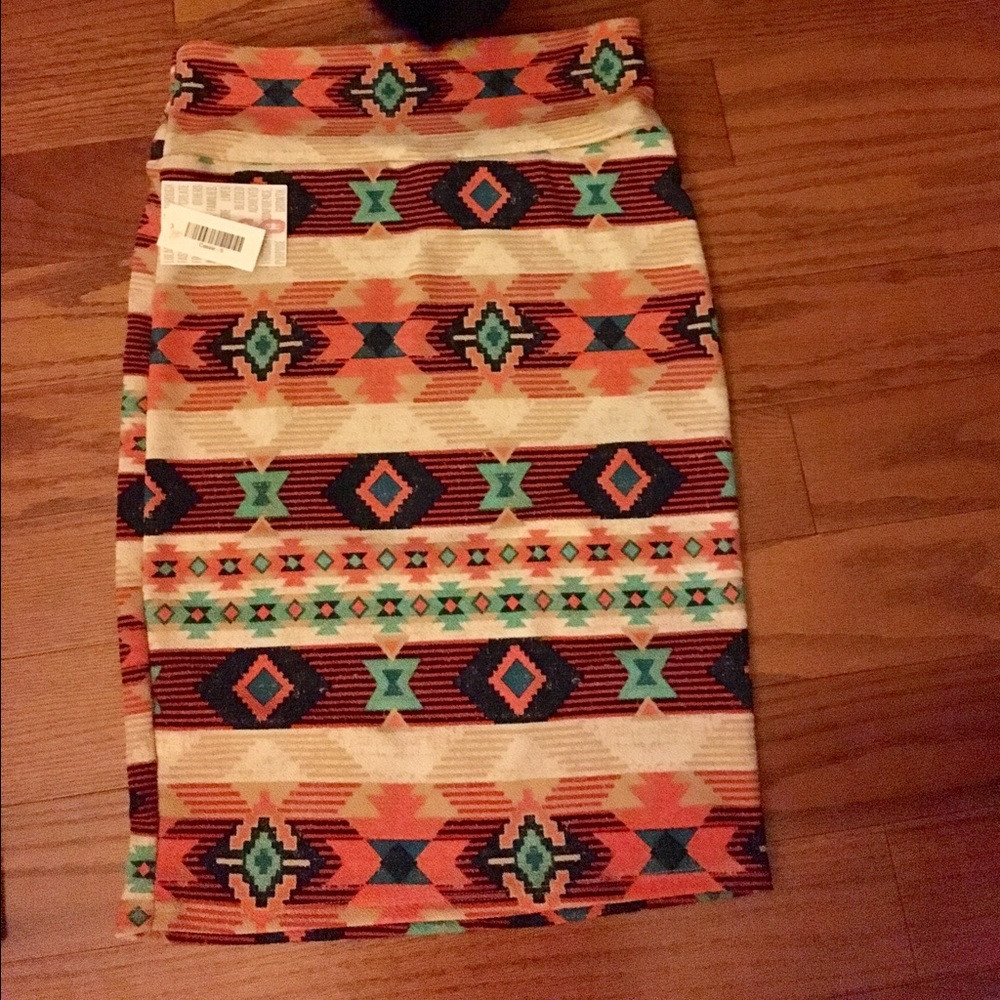 Lularoe Cassie skirt