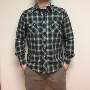 Wrangler cowboy shirt