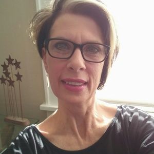 Meet your Posher, Christy