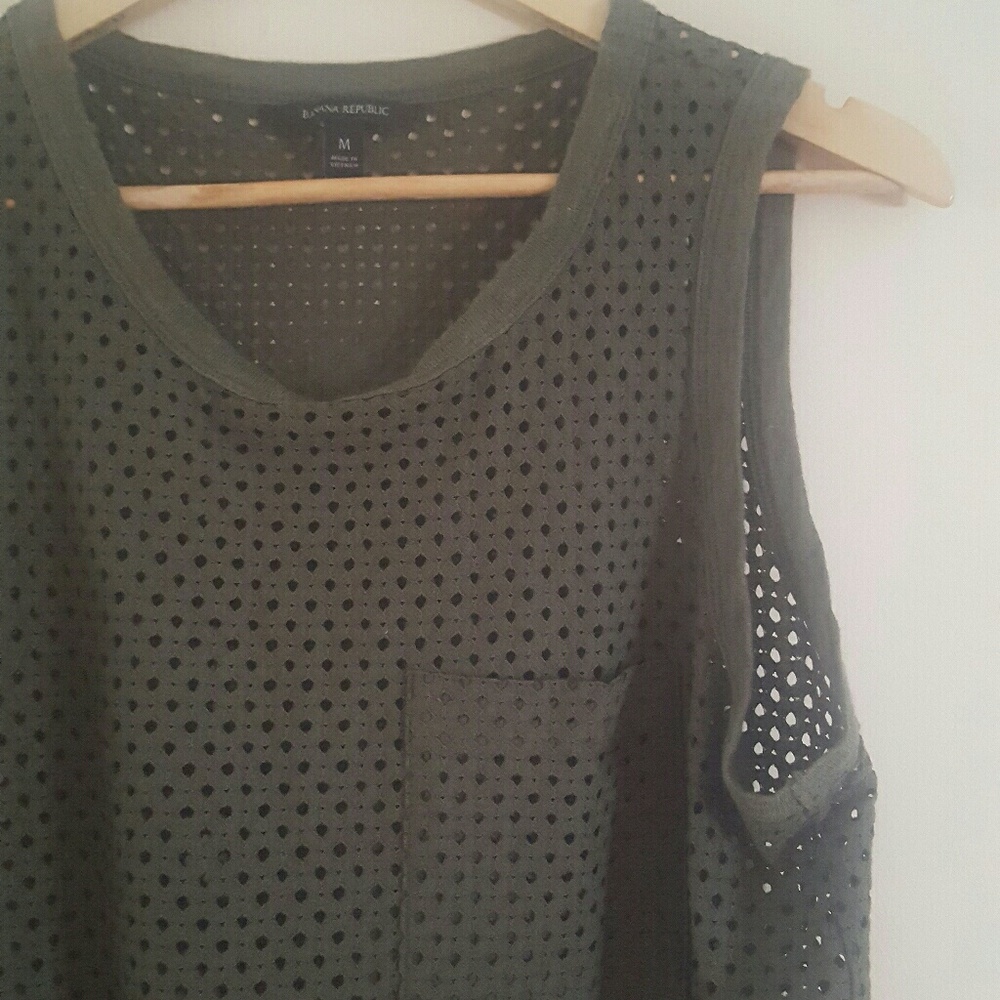 BRAND NEW Banana Republic Tank