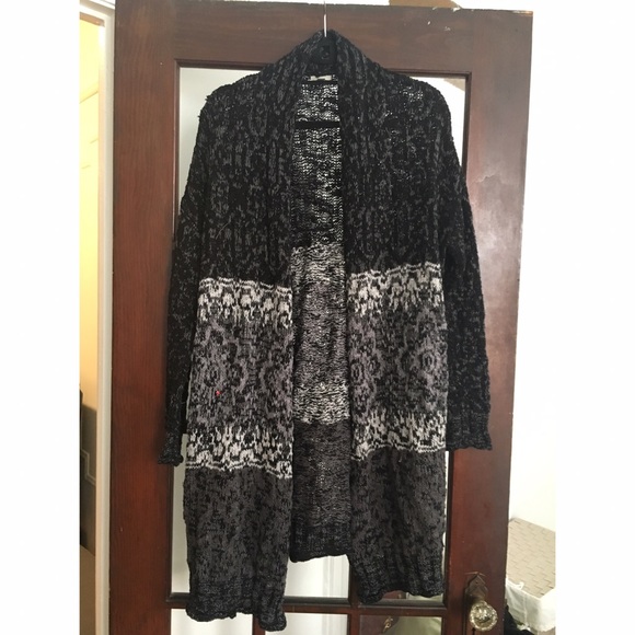 Urban Outfitters Sweaters - Urban Outfitters long sweater