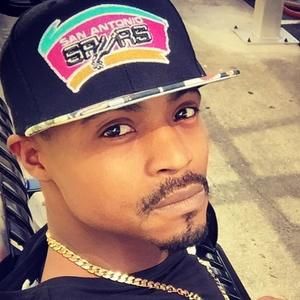 Meet your Posher, Oneil