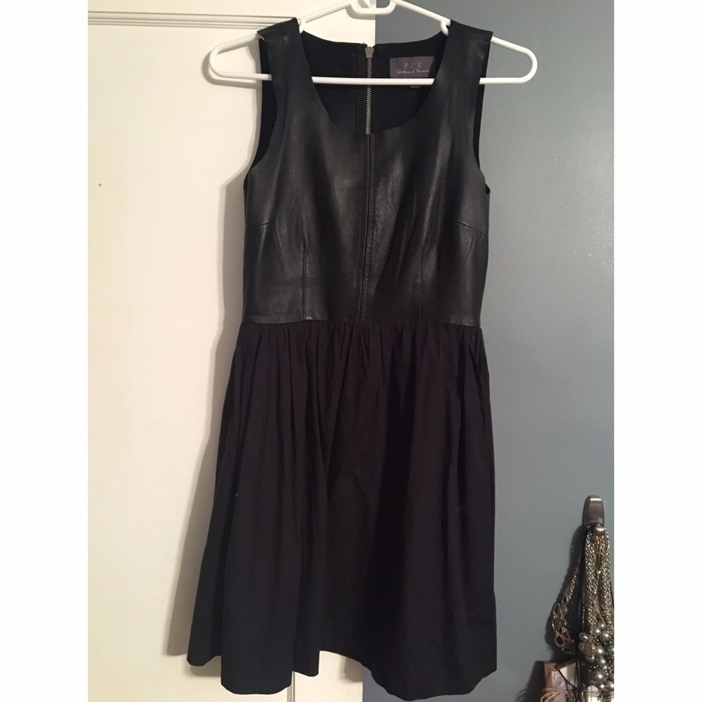 XS leather dress