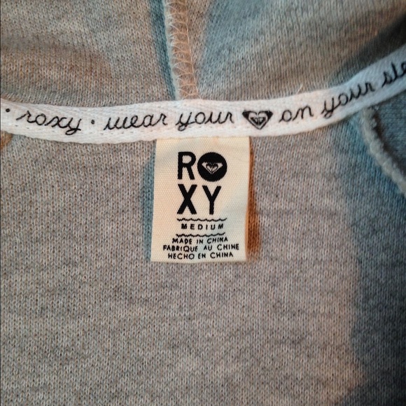 NWOT: ROXY V-neck Hoodie - Picture 2 of 4