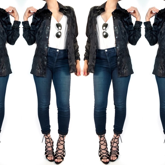 Iceberg silk print button down - Picture 2 of 3