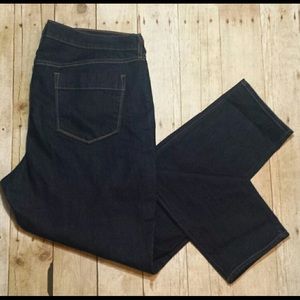 Old Navy Plus Size Sweetheart Skinny Jeans Size 18