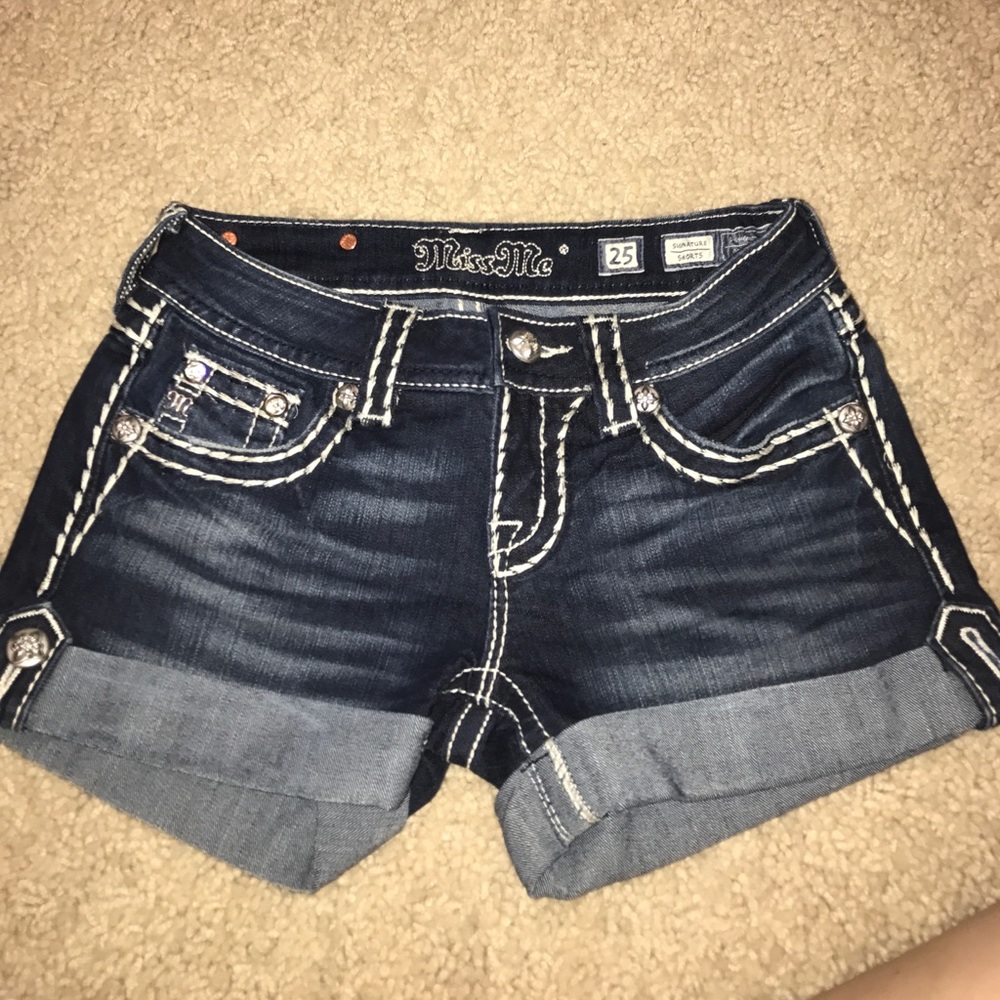 Size 25 miss me shorts
