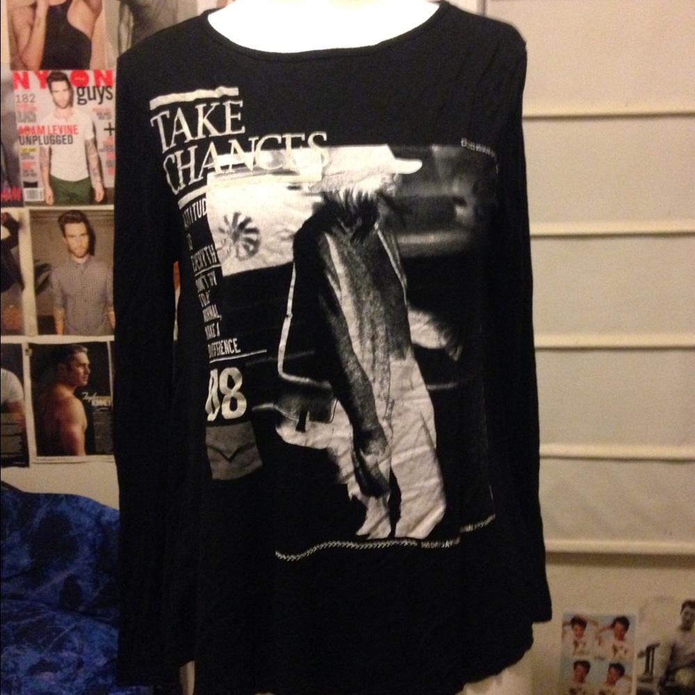 Zara graphic top