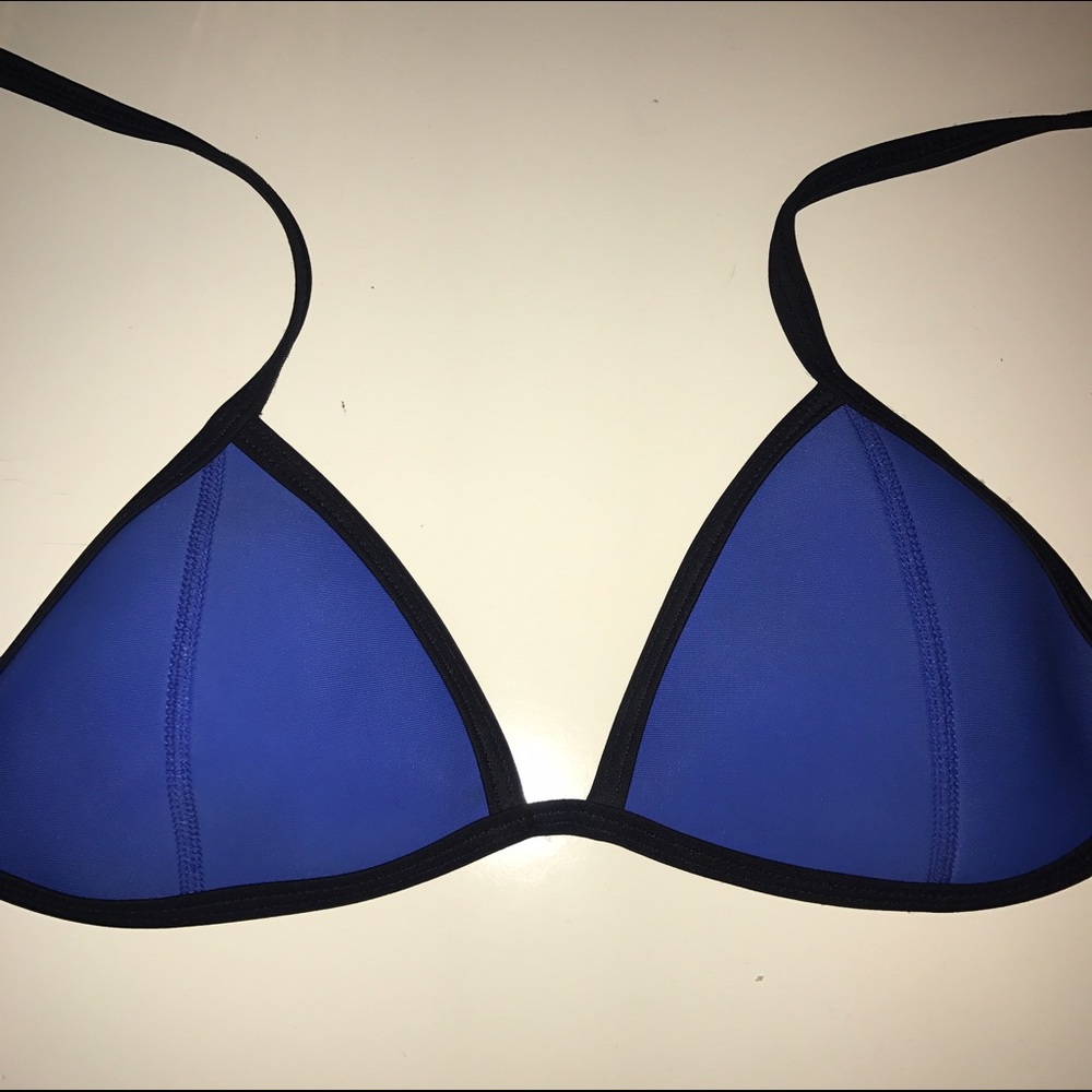 Triangl bikini top!!!