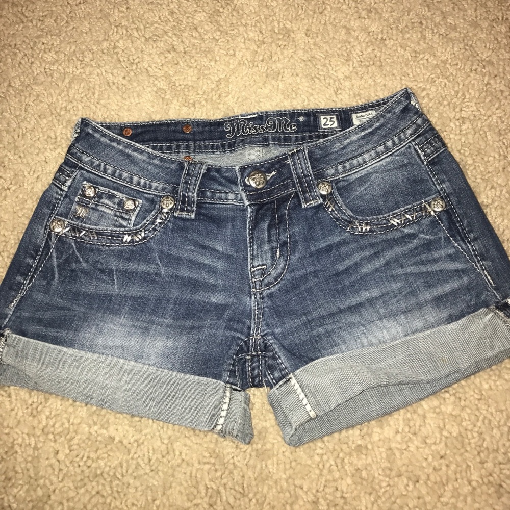 Size 25 miss me shorts