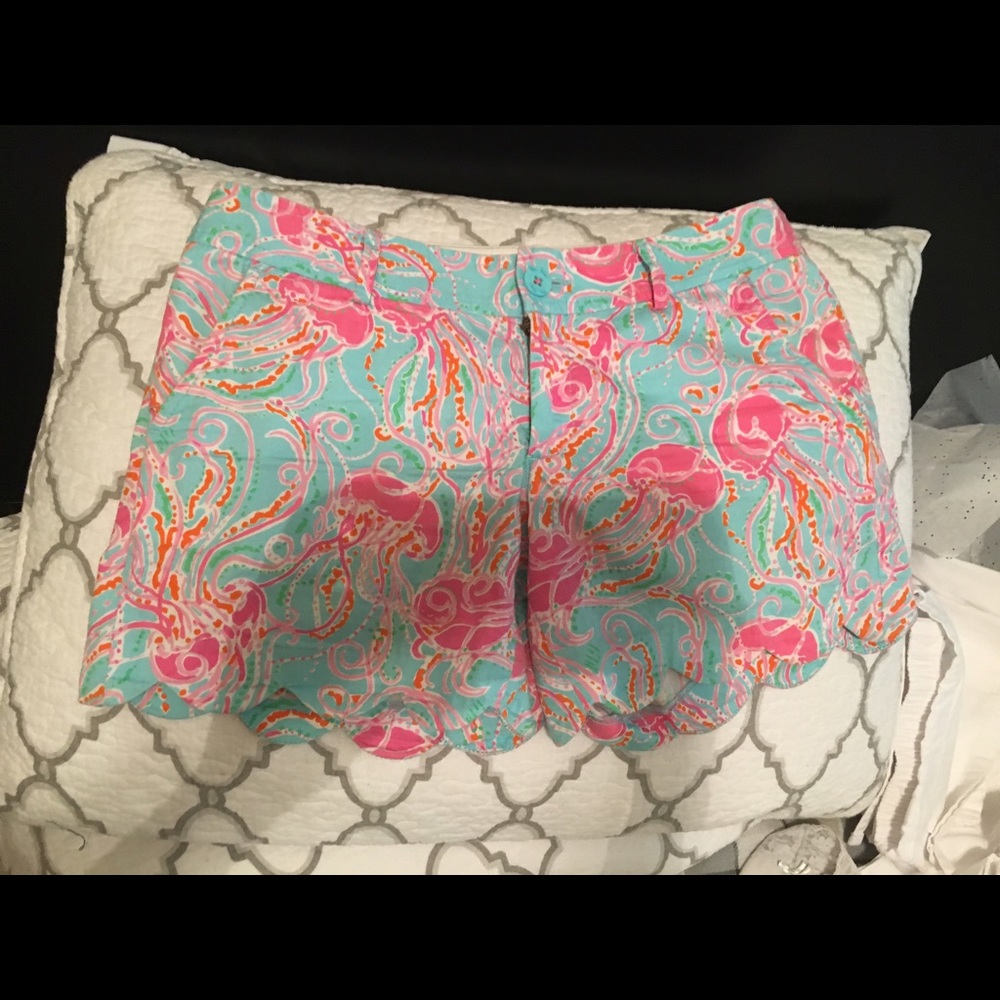 Lilly Pulitzer jellies be jammin buttercup shorts