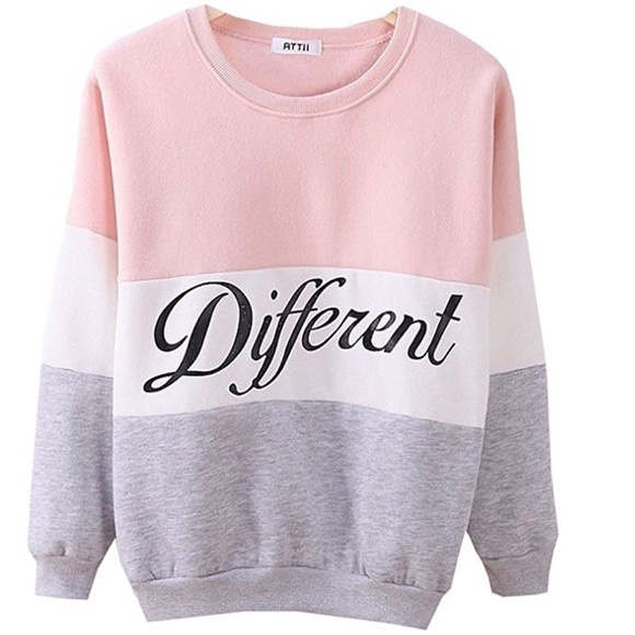 Sweaters - Graphic Crew Neck Sweatshirt