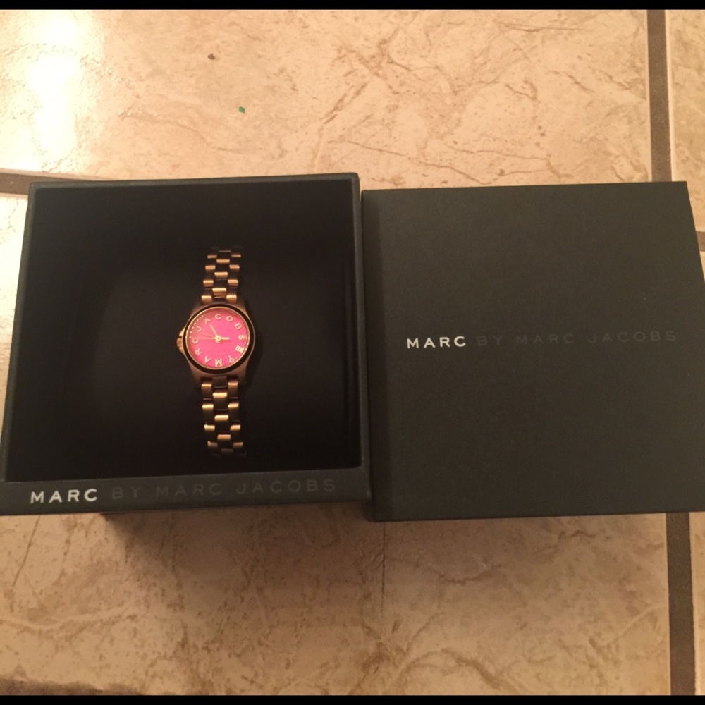 Marc Jacobs watch💕