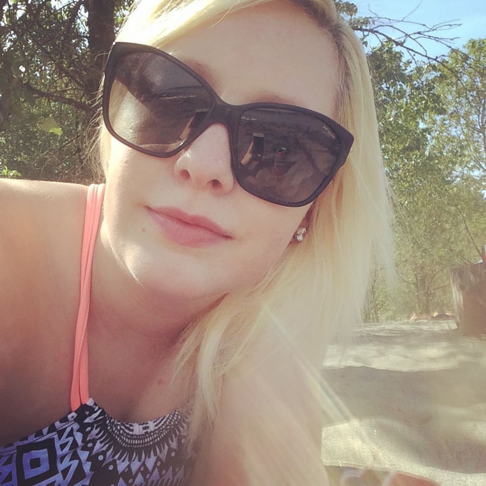 Meet your Posher, Anna