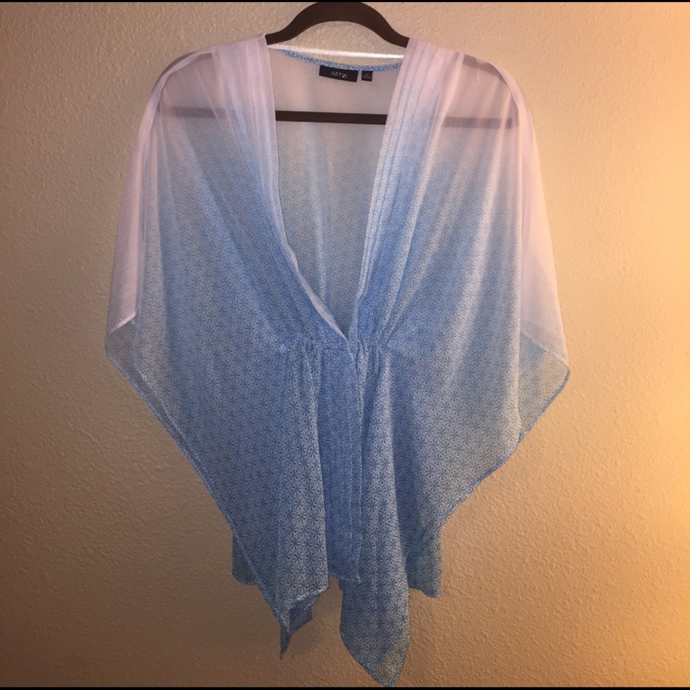 Apt 9 blue and white ombré swim coverup