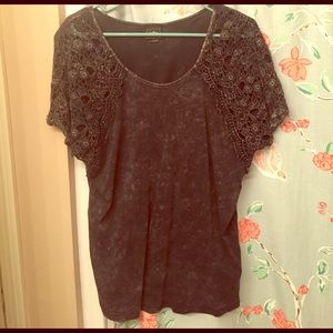 Daytrip shirt from the buckle size large