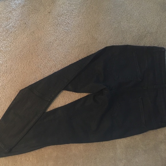 Jeans - Picture 2 of 4