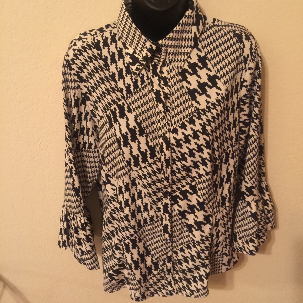 Black and White Dress Shirt