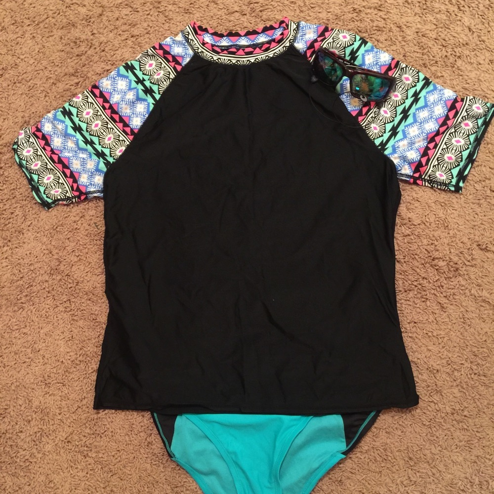 Old Navy Tribal Design Rash Guard