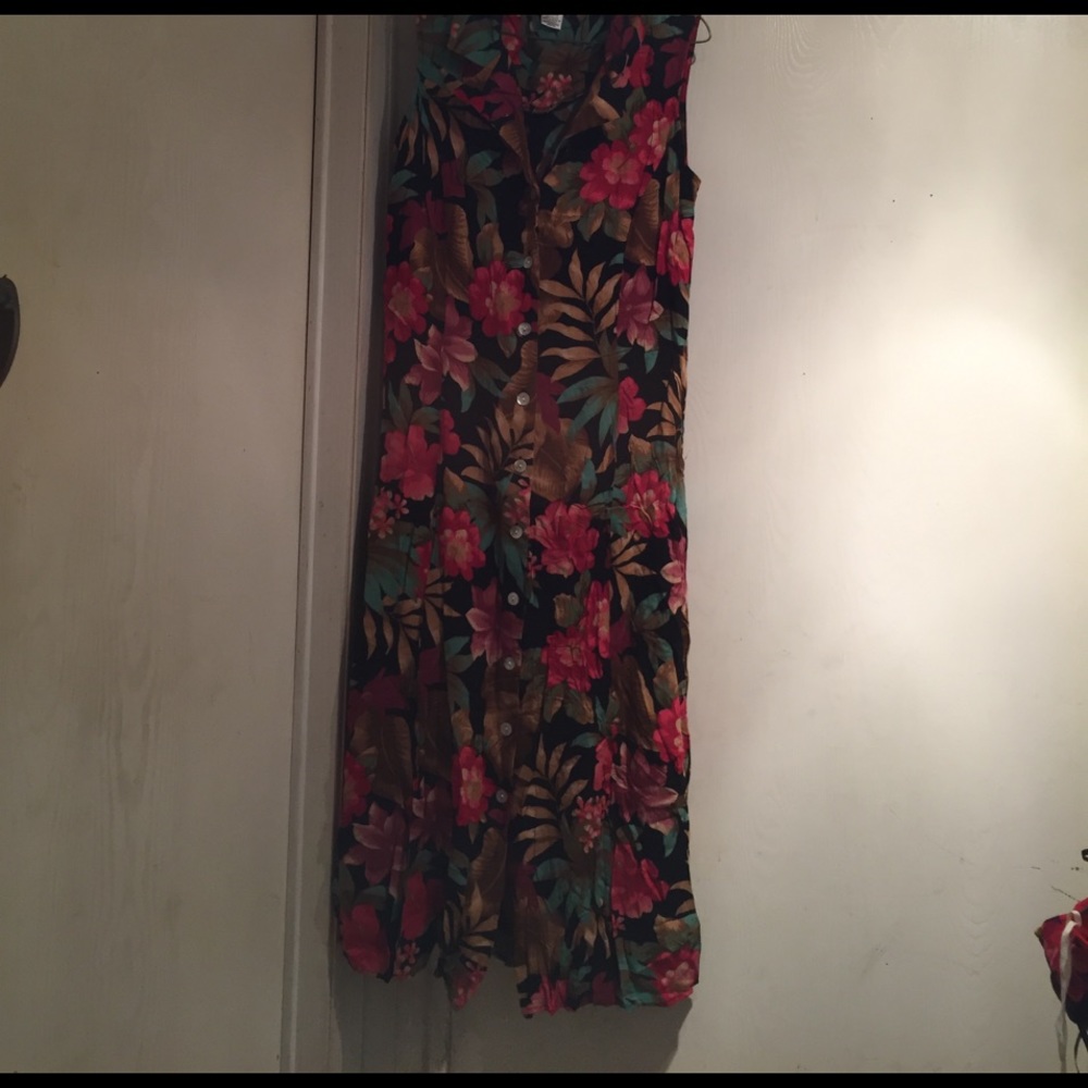 CUTE Maxi-Length Summer Dress NWOT