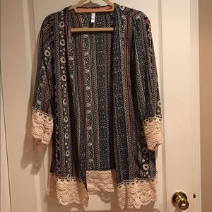 3/4 Bell Sleeve floral print kimono size L