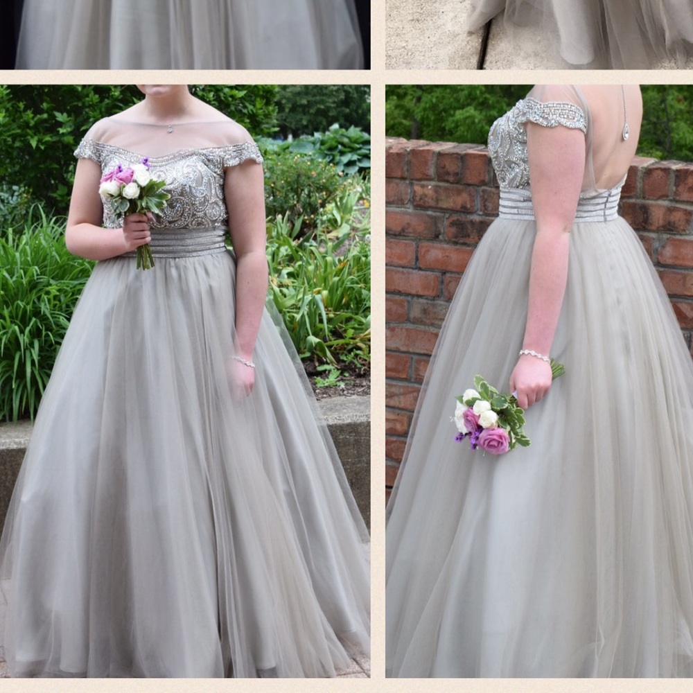 Coya Collection Prom Dress - Picture 3 of 3