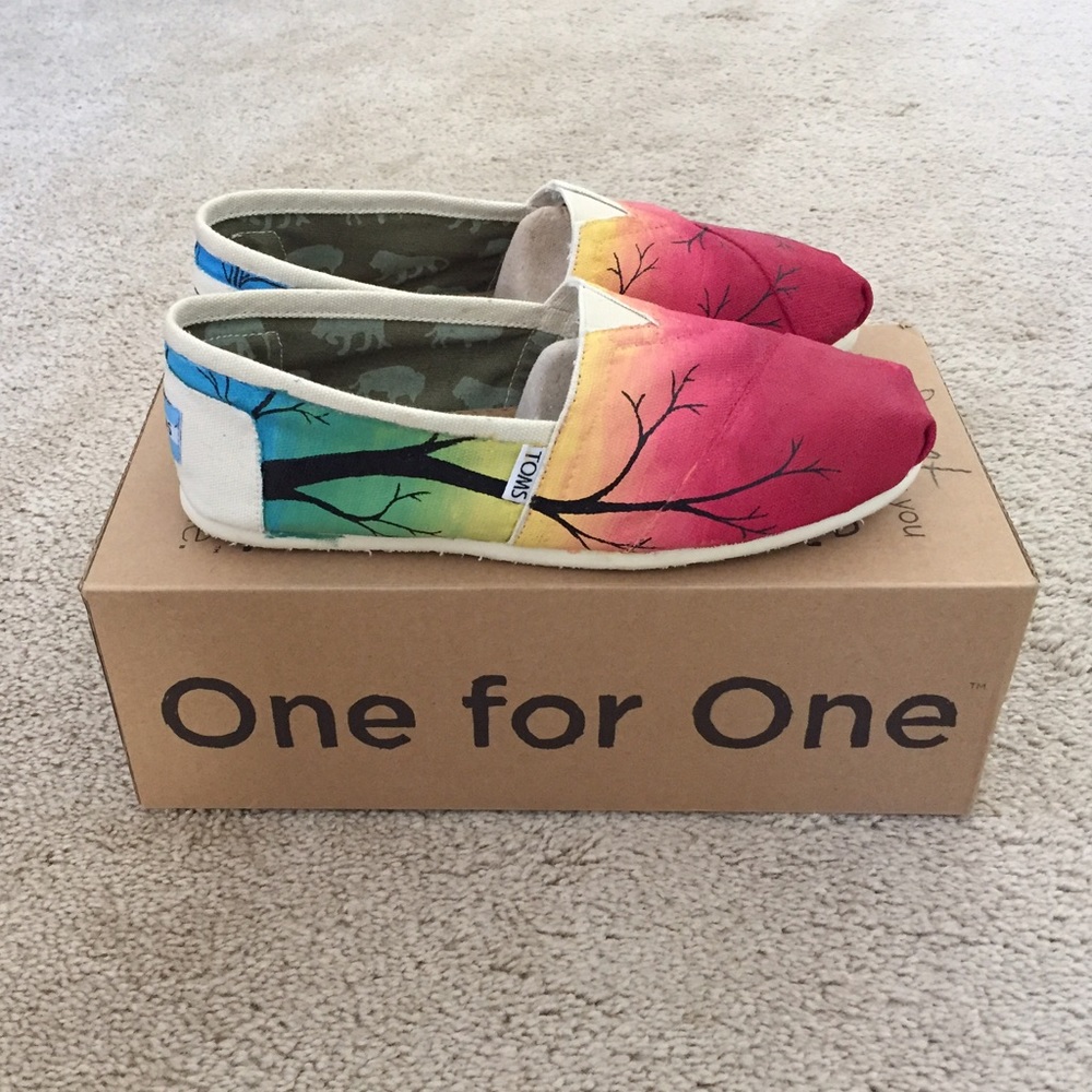 TOMS "Sunset" Shoes