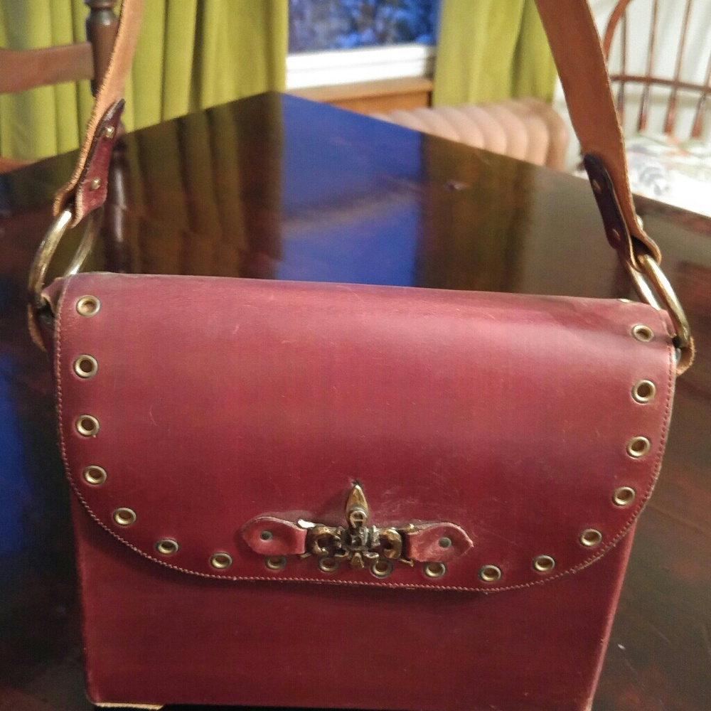 Vintage Etienne Aigner all leather bag