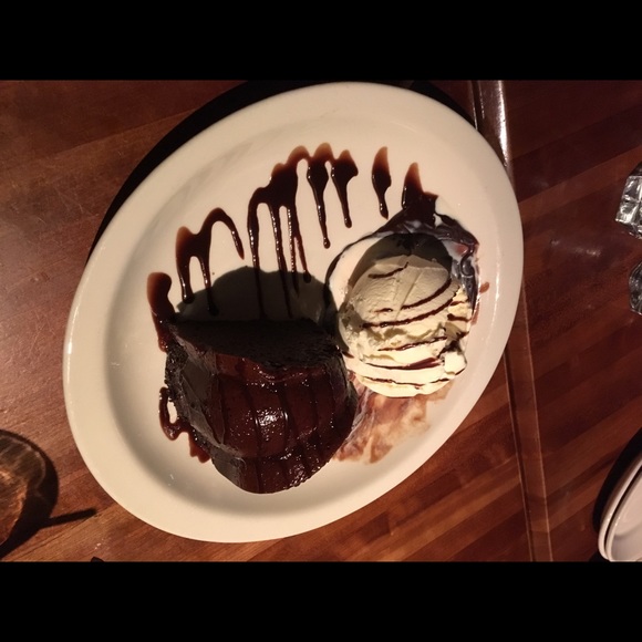 MEET THE POSHER 💕 BOOKMARK MY CLOSET😜 - Picture 2 of 3