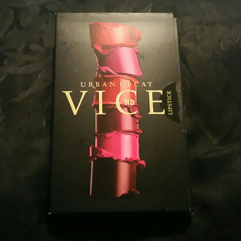 Urban Decay lipstick pack