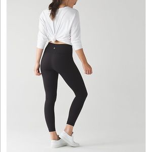 Cropped Lulu Lemon Leggings