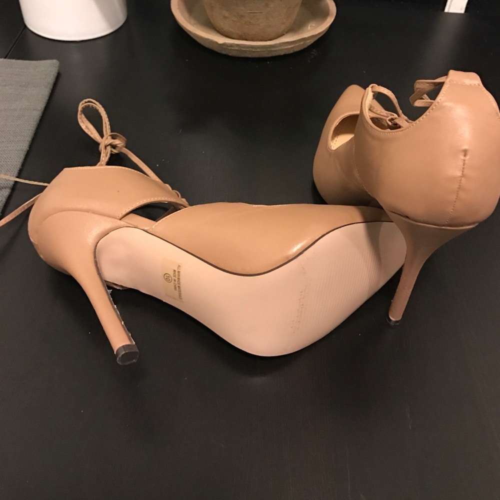 Chase and Chloe strappy heels - Picture 4 of 4