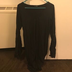 Black dress with lace sleeves very stretchy