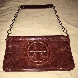 Authentic Tory Burch Reva Leather Clutch in Brown