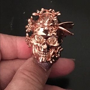 Alexander McQueen Butterfly Skull ring - rose gold