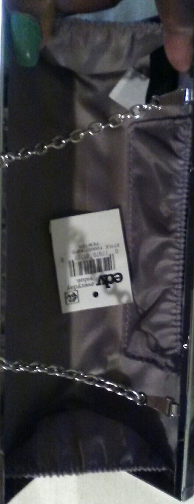 Purse - Picture 2 of 3
