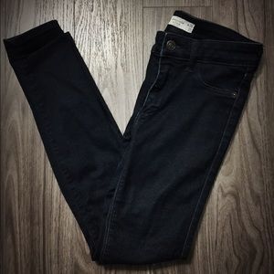 DARK WASH A&F JEGGINGS