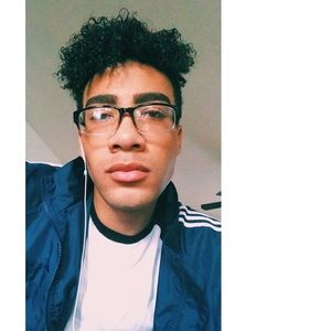 Meet your Posher, Xavier