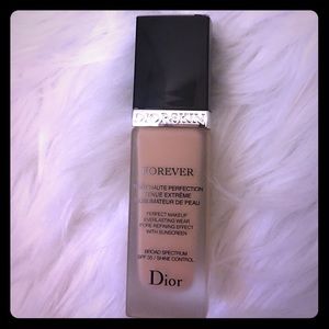 Dior diorskin forever fluid foundation