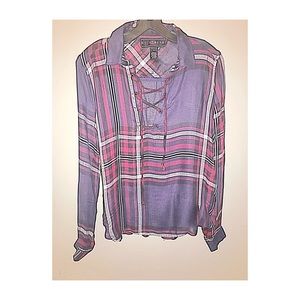 Flannel shirt size medium! Women