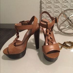 Steve Madden Heel
