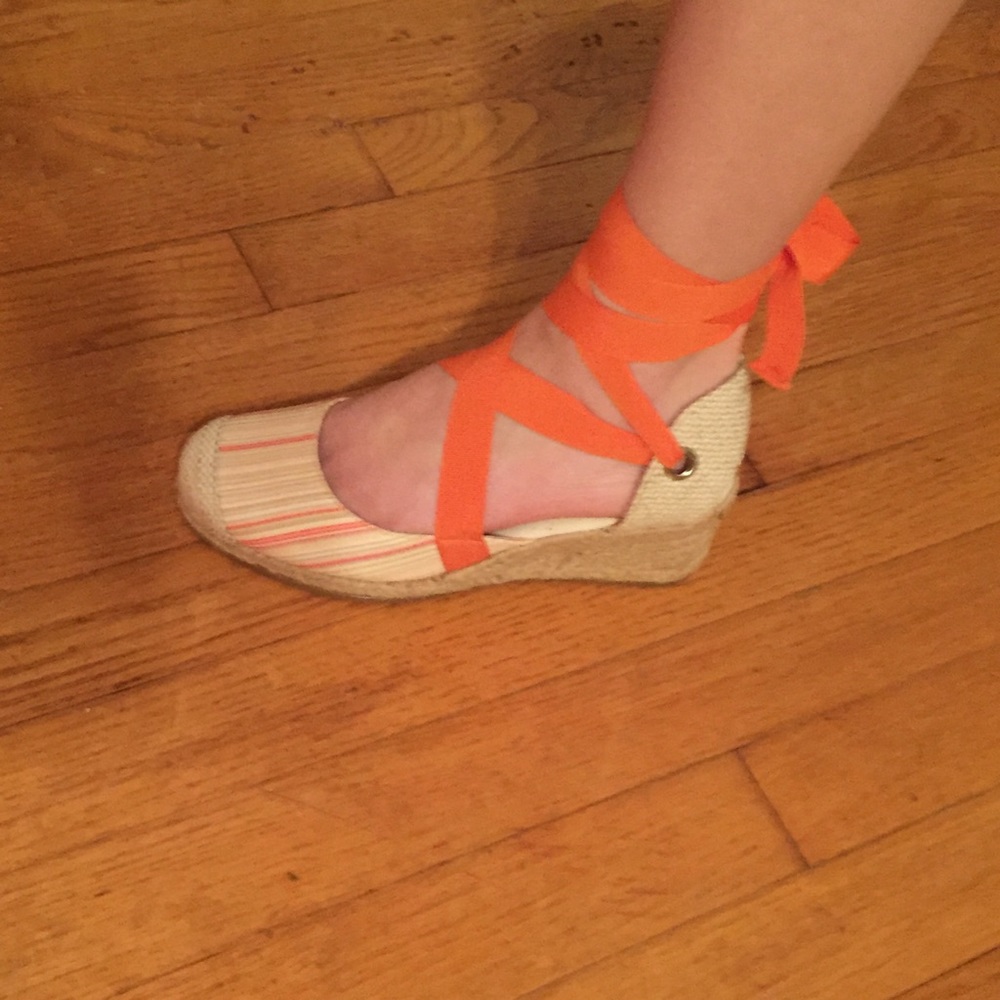 Like new! Michelle D espadrilles